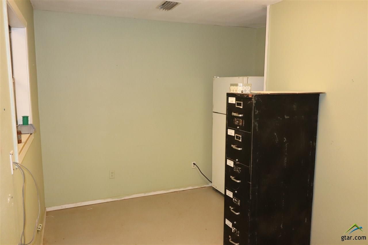 5421 US Highway 271 S, Pittsburg, TX 75686